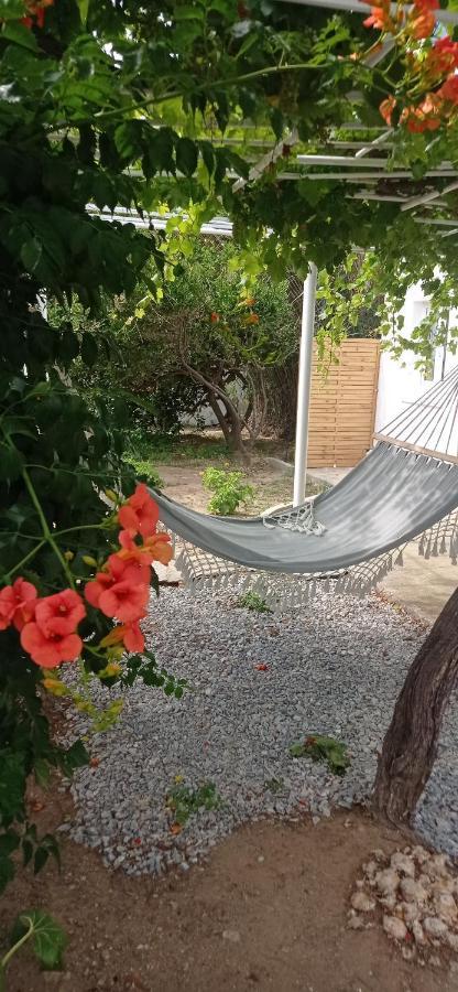 Kampos Family Garden Villa Баци Екстериор снимка